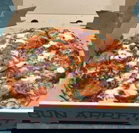 La Bello Pizzeria - Go Out