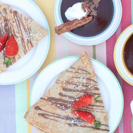 Love Byron Bay Creperie & Chocolate Boutique - Go Out 0