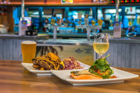 Seaview Tavern - Go Out 0