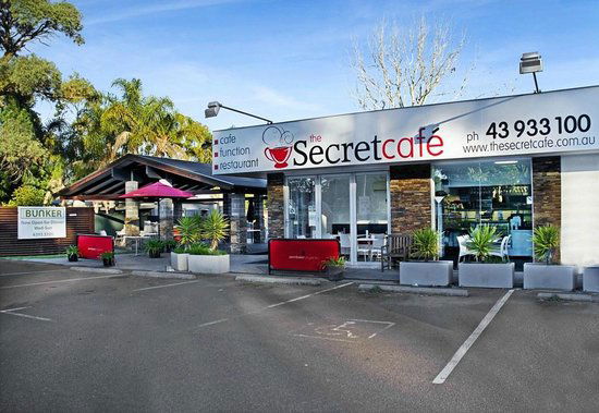 Charmhaven NSW Pubs and Clubs