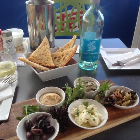 Tuncurry Rock Pool Cafe - Go Out 0