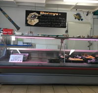Berny's at Batehaven - Go Out