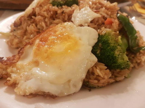 Chung Hing Chinese Restaurant - Pubs and Clubs 0