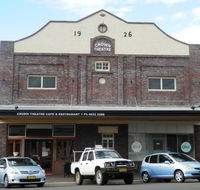 Crown Theatre Cafe - Pubs and Clubs