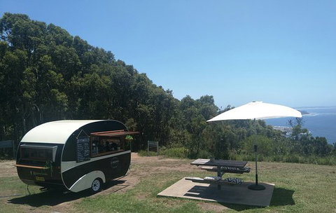 Juwanna Coffee - Go Out 0