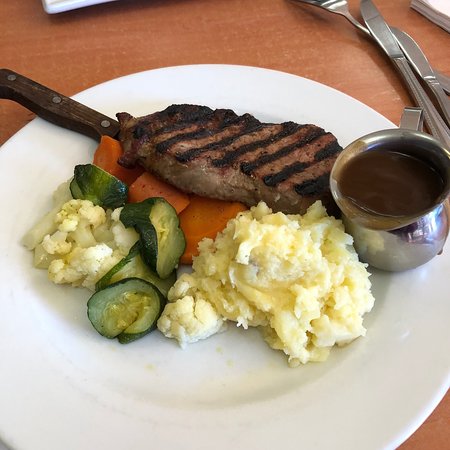 Picton Bowling Club Restaurant - Go Out 0