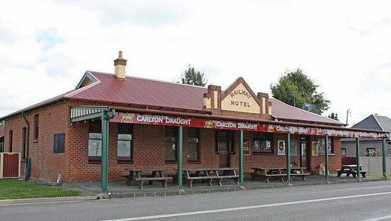 Spring Hill NSW Go Out