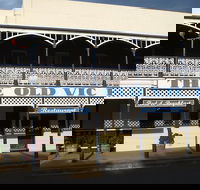 The Old Vic Inn Canowindra - Go Out