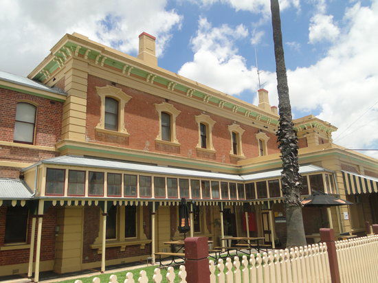 Erin Vale NSW Go Out