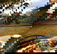 The Riverina Hotel Restaurant - Go Out