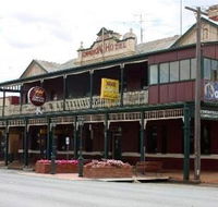 Commercial hotel - Go Out