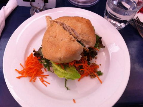 My Rainbow-Dreams Vegetarian Cafe - Pubs and Clubs 0