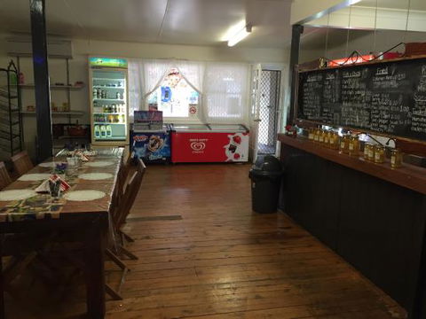 Cafe Nundle On The Park - Go Out 0