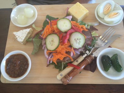 Courthouse Cafe And Gallery - Go Out 0