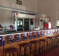 Ivanhoe hotel motel - Pubs and Clubs