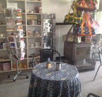 Loz's Coffee and Gifts - Pubs and Clubs