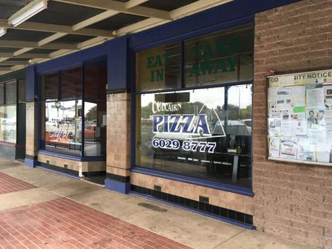 The Parade Cafe & Takeaway - Pubs and Clubs 0