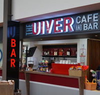The Uiver Cafe and Bar - Pubs and Clubs