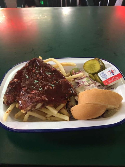 Cave Man BBQ - Pubs and Clubs 0