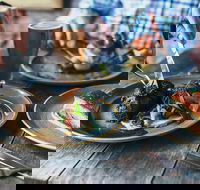 Cooper's Hotel - Pubs and Clubs