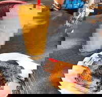 Elwood Patisserie and Bakery - Pubs and Clubs