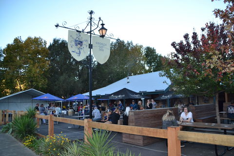 George IV Inn Picton - Go Out 2