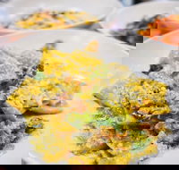 La Favola - Pubs and Clubs