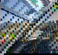 Oneyada Cafe - Go Out