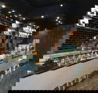 Sen5es - Pubs and Clubs
