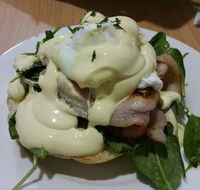 Velluto Espresso Bar - Pubs and Clubs