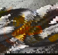 10 Greek Plates - Go Out