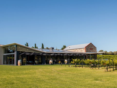 Angove McLaren Vale - Go Out 0