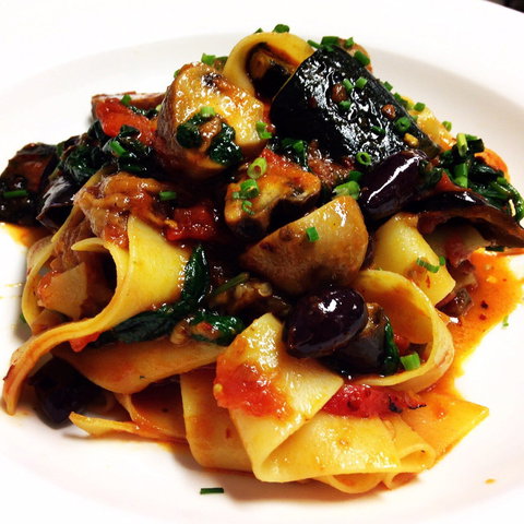 Arthouse Kitchen - Go Out 0