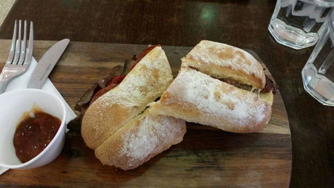 Croissant Express - Booragoon - Pubs and Clubs 0