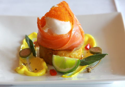 Empire Grill Restaurant - Pubs and Clubs 0