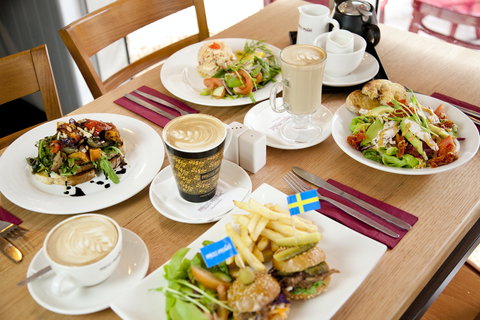 Miss Maud Pastry House Cafe - Warwick - Pubs and Clubs 0