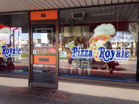 Pizza Royale - Go Out 0