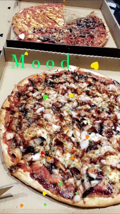 Craigieburn Pizza Bar - Pubs and Clubs 0