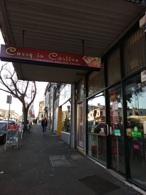 Curry In Carlton - Go Out 0