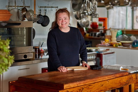 Flinders Island Gourmet Retreat At Cooma House Cooking School - Pubs and Clubs 0
