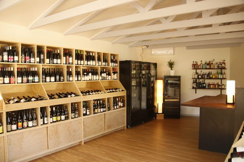 Grampians Wine Cellar - Go Out 0
