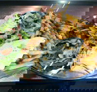 Harry's Grill - Pubs and Clubs