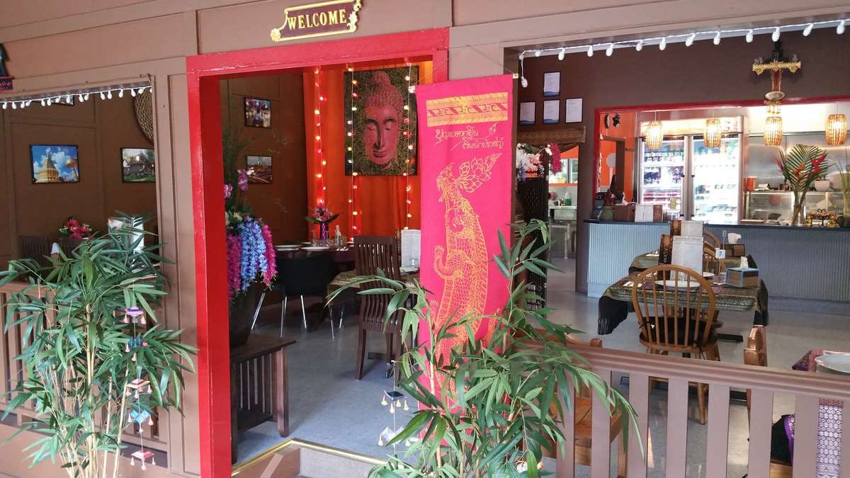 Bungalow QLD Pubs and Clubs