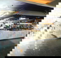 Le Cirque Fine Foods - Docklands - Pubs and Clubs