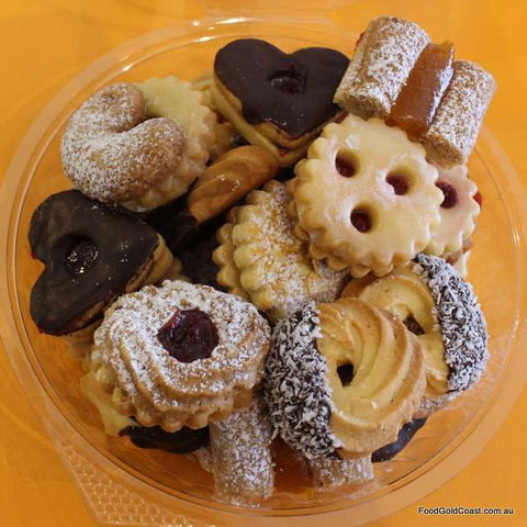 Marzi's Cafe Apfelstrudel - Go Out 0