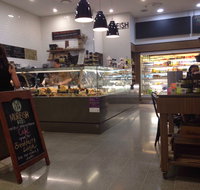 Moreish Foods - Pubs and Clubs