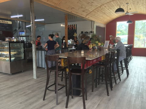 The Oven @ Cheshunt - Pubs and Clubs 2