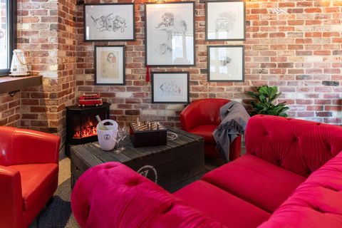The General Wine Bar And Kitchen - Go Out 0