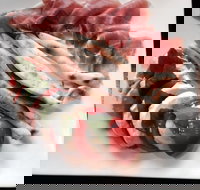 3 Addictions - Go Out