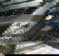 Bluetrain - Southbank - Pubs and Clubs
